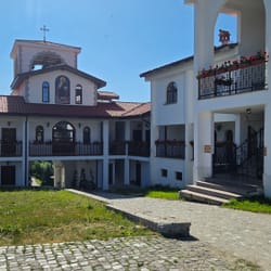 Манастира