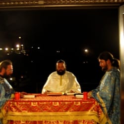 подготовка за нощната литургия