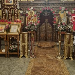 Вътрешен интериор на храма
